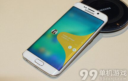 大号三星S6 Edge即将推出命名三星GALAXY S6 Edge Plus